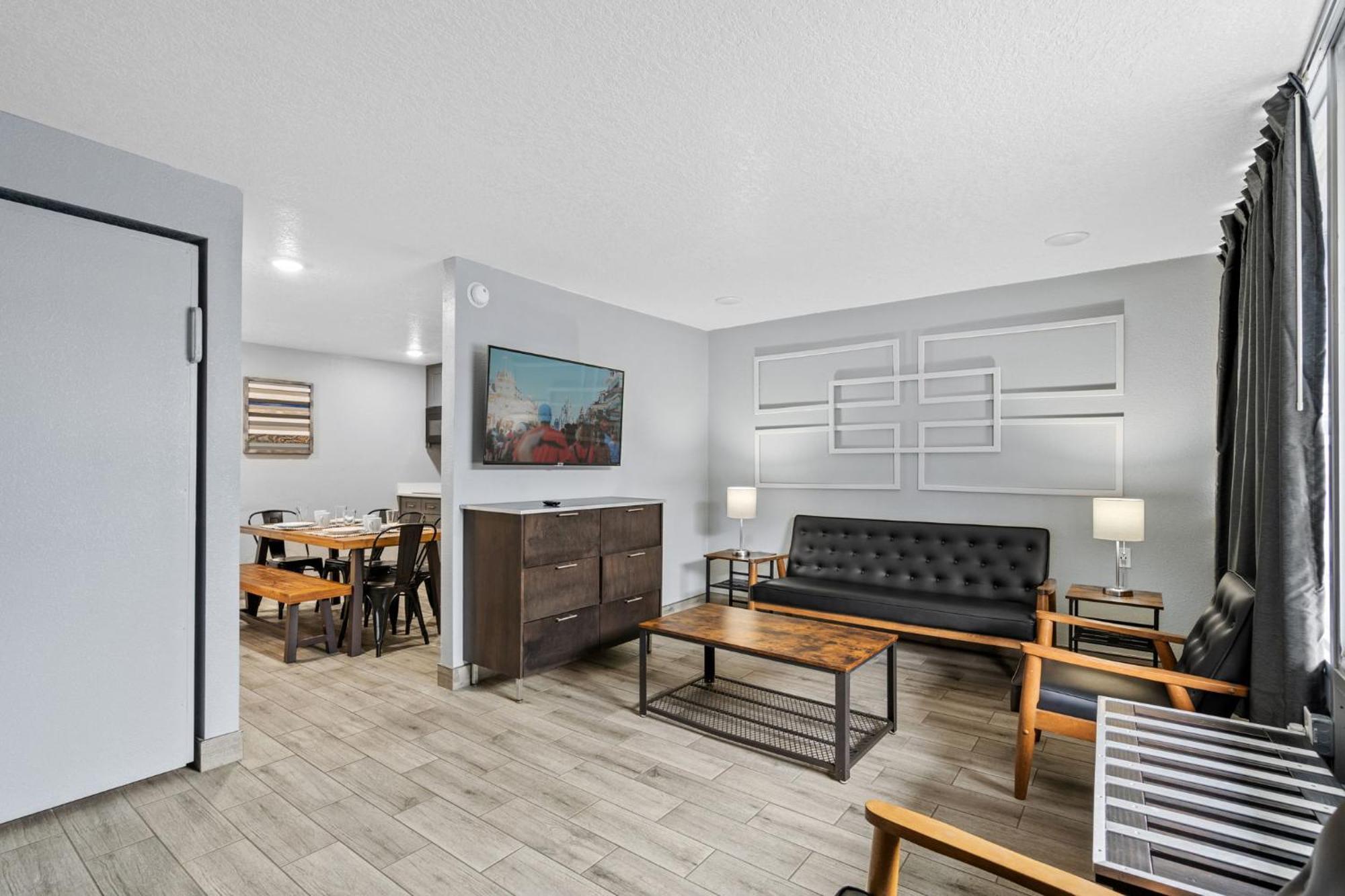 Celebration Suites Екстериор снимка